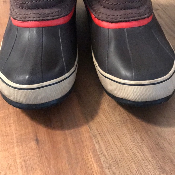 Sorel Boots - Picture 8 of 8